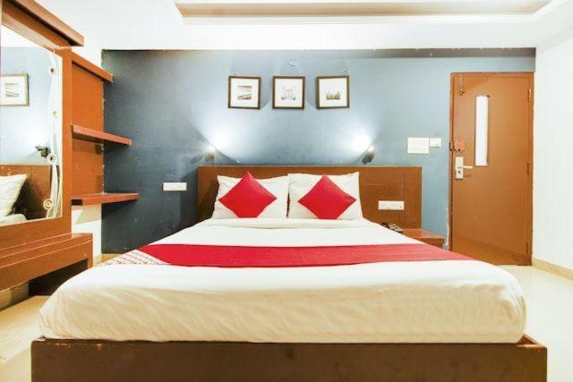 Hotel S K Residency Bangalore Esterno foto