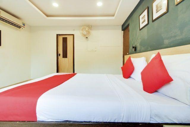 Hotel S K Residency Bangalore Esterno foto
